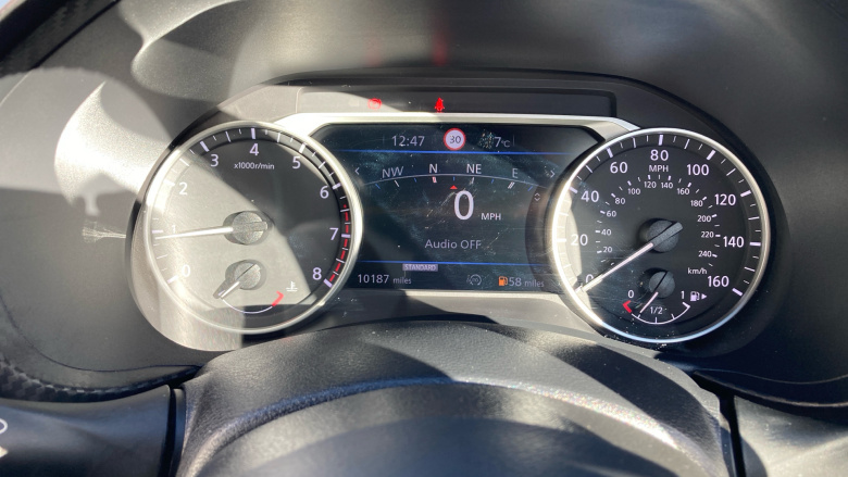 Nissan Juke 1.0 DiG-T 114 N-Connecta 5dr Petrol Hatchback